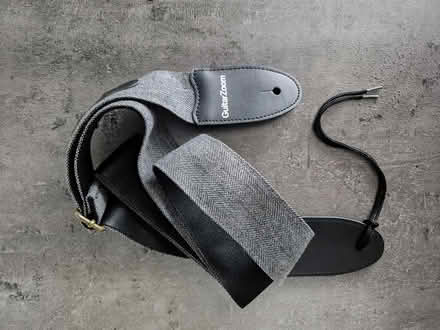 Photo of free New Guitar Strap (Mosborough S20) #1