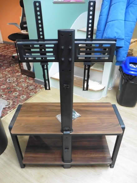 Photo of free Fitsueyes Tv Stand (Bedford Centre MK40) #2