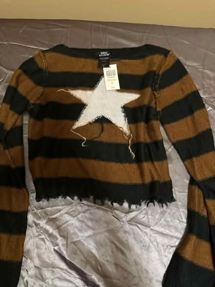 Photo of free Hot Topic Sweater (Clason Point Bronx NY) #1