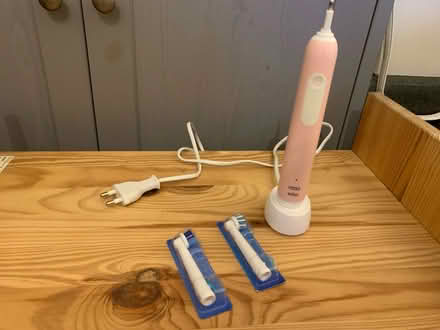 Photo of free Oral-b electric toothbrush (Ruislip HA4) #1