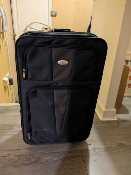 Photo of free Assorted suitcases (Finnieston, G3) #3