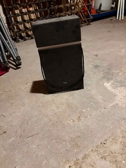 Photo of free M&S wine x2 gift box (CR2 South Croydon) #2