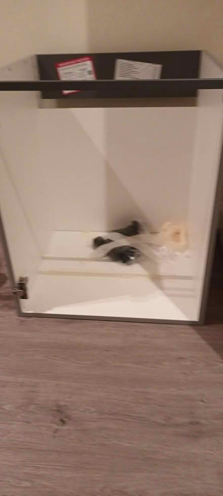 Photo of free Wren kitchen sink base unit (Leith EH6) #1