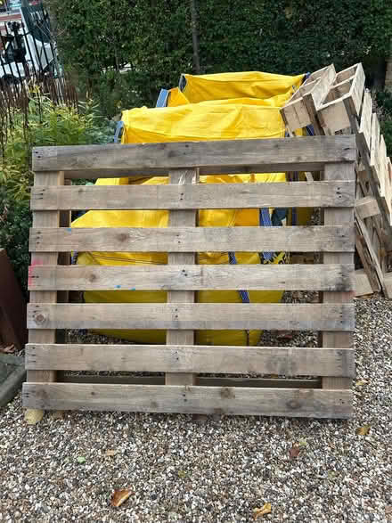 Photo of free 3 clean wooden pallets (Tooting Bec/Balham SW17) #2