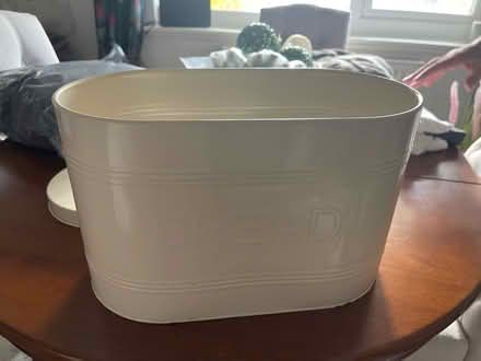 Photo of free Cream bread bin (Oxford OX4) #3