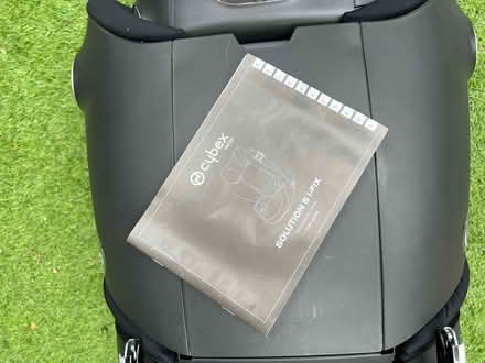 Photo of free Cybex Solutions S I-Fix car seat (Streatham Hill SW2) #4