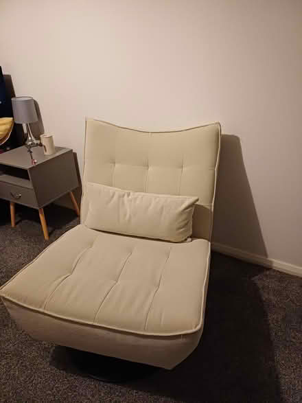 Photo of free Swivel chair (WF13) #1