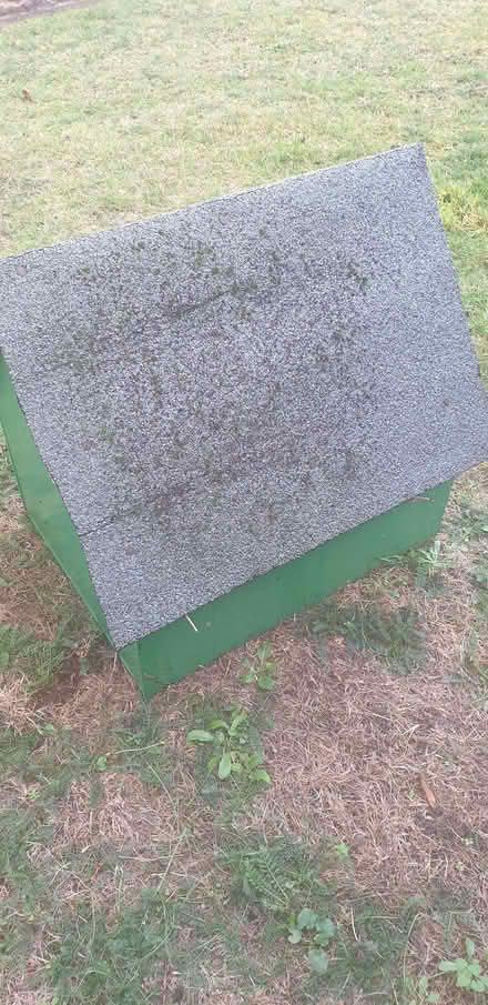 Photo of free Outdoor kennel (Kempston MK42) #1