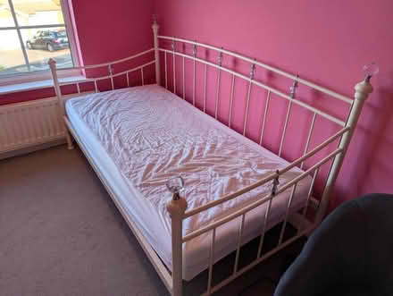 Photo of free Children's single bed (Kenpshott RG22) #4