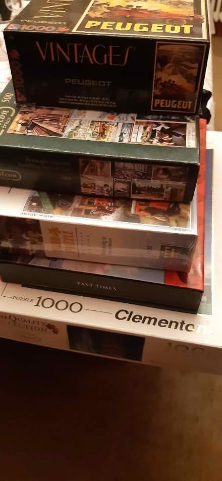 Photo of free Selection of jigsaws (Falkirk FK2) #1