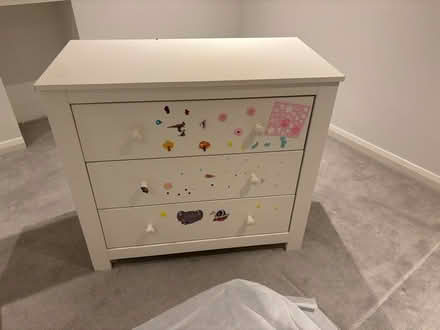 Photo of free Children’s chest of drawers (Wandsworth Common) #1