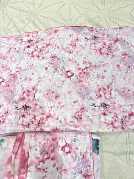 Photo of free King size duvet cover (Billericay CM11) #2