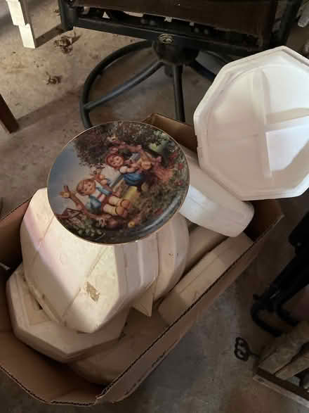 Photo of free Hummel Plates (Oradell) #1