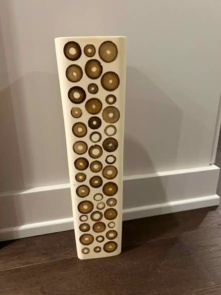 Photo of free Vase (North Oakville) #1