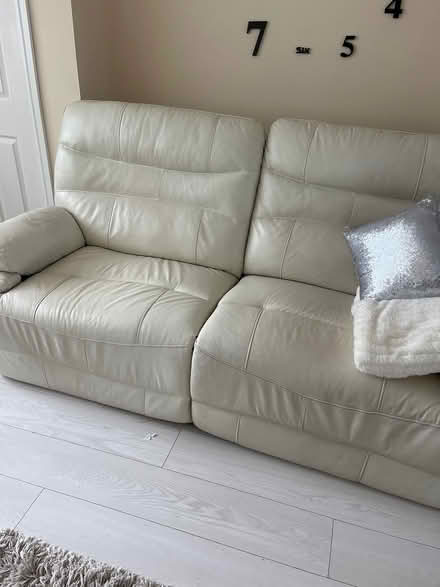 Photo of free Sofa (B28 Birmingham) #3