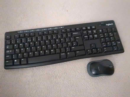 Photo of free For parts - keyboard and mouse (Finchley N2) #1
