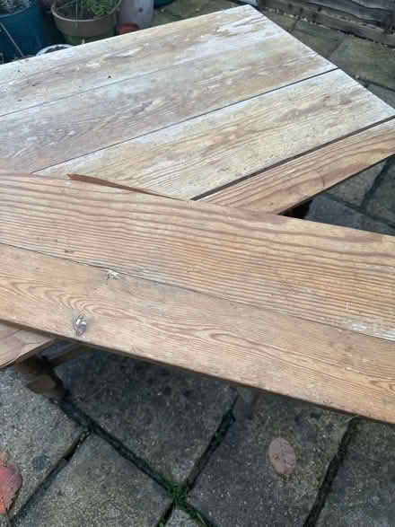 Photo of free Beautiful old farmhouse table (AL1) #3