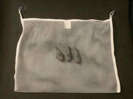 Photo of free Baby bath toys/toy storage (Thringstone LE67) #1