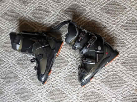 Photo of free Ski Boots size 26.5 / 8.5 US men's (South Chelmsford) #2
