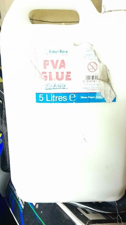 Photo of free PVA glue (Smiths Estate OX28) #1