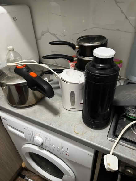 Photo of free A set of pots and a kettle (Lewisham) #2