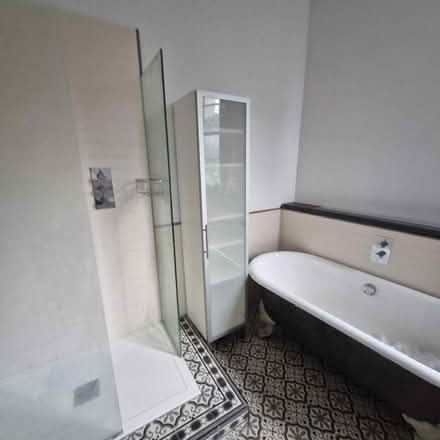 Photo of free Bathroom cabinet (Clerkenwell EC1R) #3