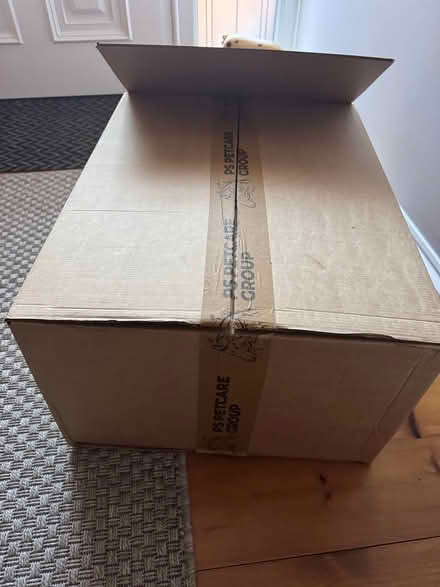 Photo of free Strong cardboard box (South Harting) #2