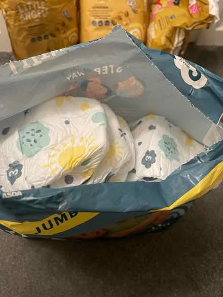 Photo of free New Nappies size 1, 2 & 3 opened (Dy49ej) #4