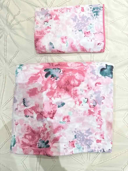 Photo of free King size duvet cover (Billericay CM11) #1