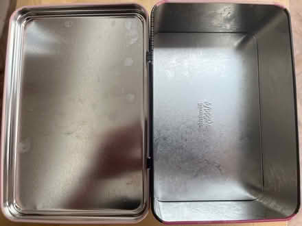 Photo of free Metal Tin (Wainscott) #2