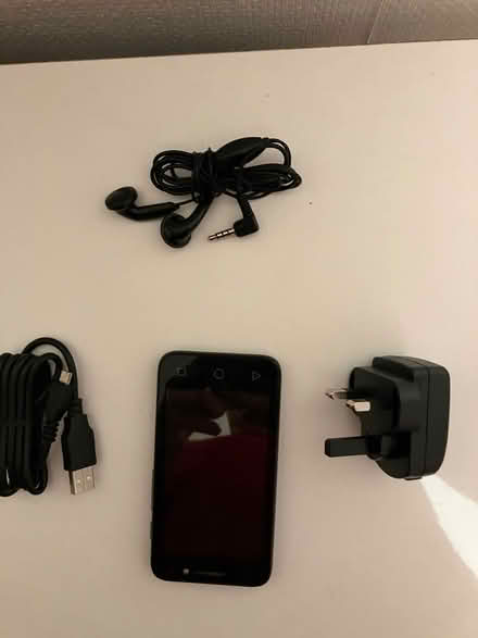 Photo of free Alcatel Pixi 4 Mobile Phone Plus Accessories (Bilton HG1) #2