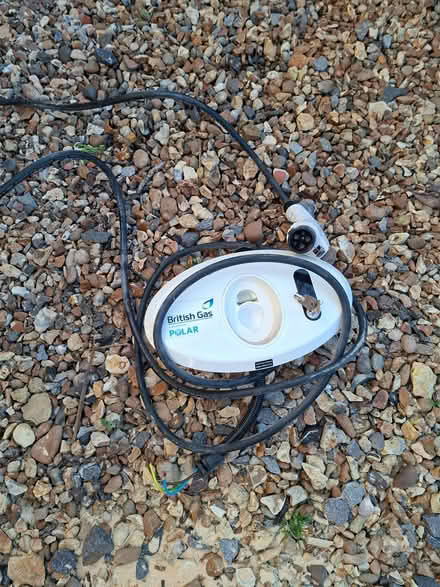 Photo of free 2kW EV charger (Binfield Heath RG9) #1