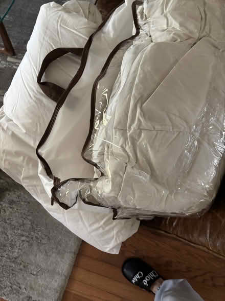 Photo of free 2 king size duvet covers (20010) #1