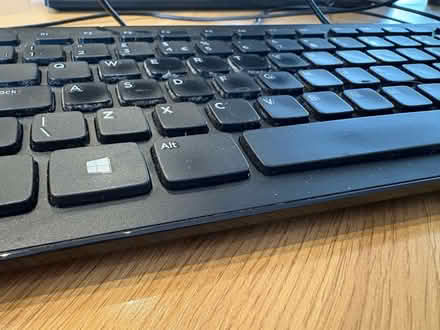 Photo of free PC Keyboard (Walkwood B97) #2