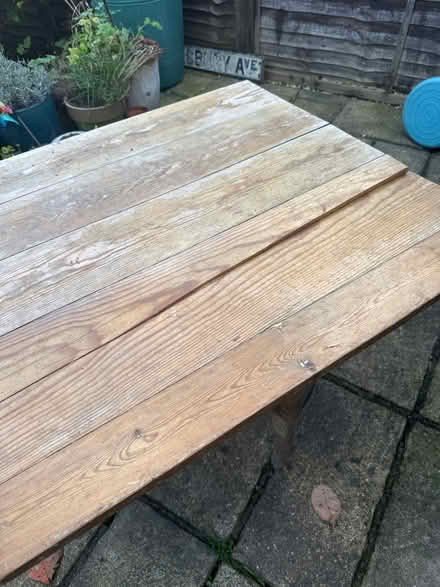 Photo of free Beautiful old farmhouse table (AL1) #4