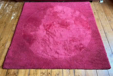 Photo of free Red Rug (Polmadie G42) #1