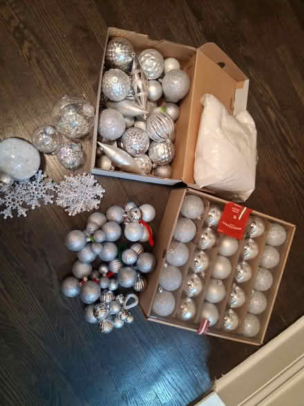 Photo of free Christmas tree ornaments (Lefferts Gardens) #1