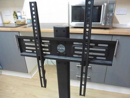 Photo of free Fitsueyes Tv Stand (Bedford Centre MK40) #3