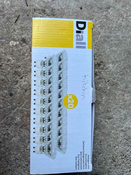 Photo of free Halogen spotlight bulbs (Fobbing SS17) #1