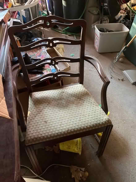 Photo of free Antique table and chairs (Oradell) #4