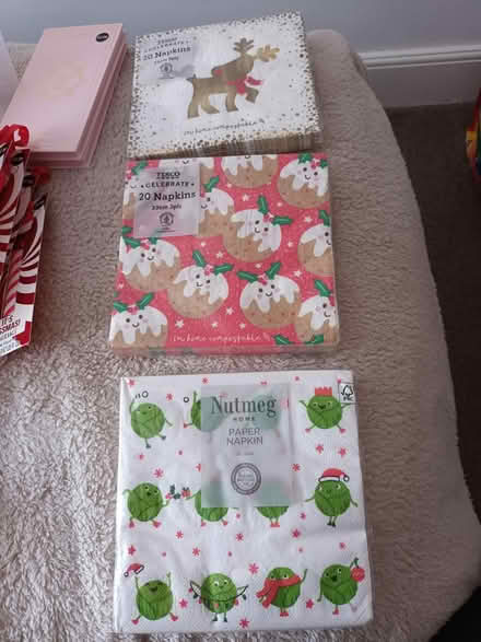 Photo of free Christmas paper napkins (CT6) #1