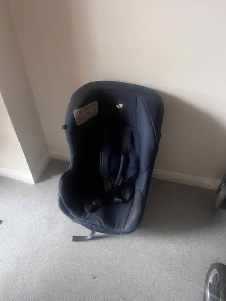 Photo of free Used Car Seat (Beulah Hill CR7) #1