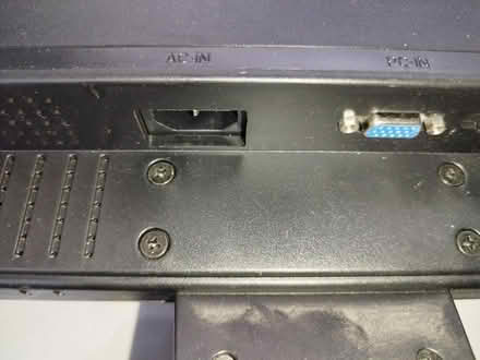 Photo of free Very Old Suyama 17" LCD Monitor (Charlton SE7) #2