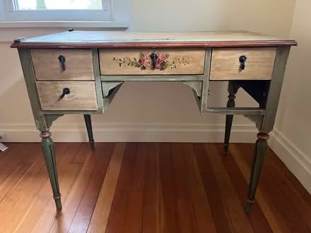 Photo of free Antique Desk (Rhinebeck village) #1