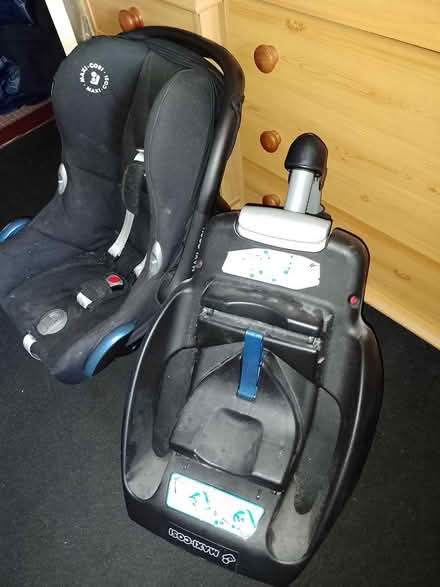 Photo of free Baby seat, isofix (Littlemore OX4) #1
