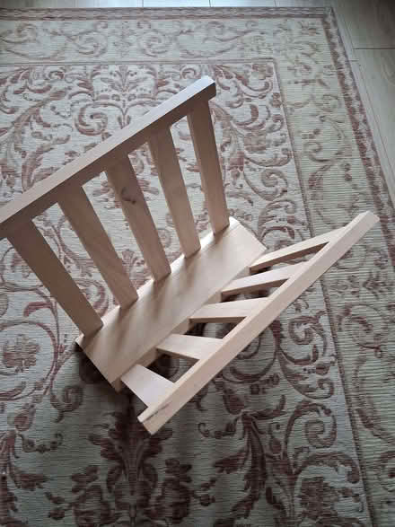 Photo of free Magazine rack (Cogges OX28) #2