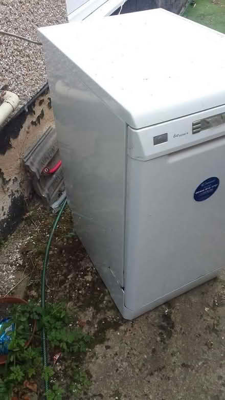 Photo of free Slimline dishwasher (Old Walcot SN3) #2