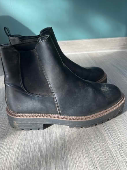 Photo of free Chelsea Boots. Size 6. (Southsea PO4) #2