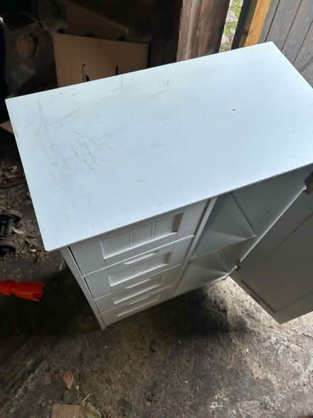 Photo of free Small cupboard (Edwalton NG12) #2