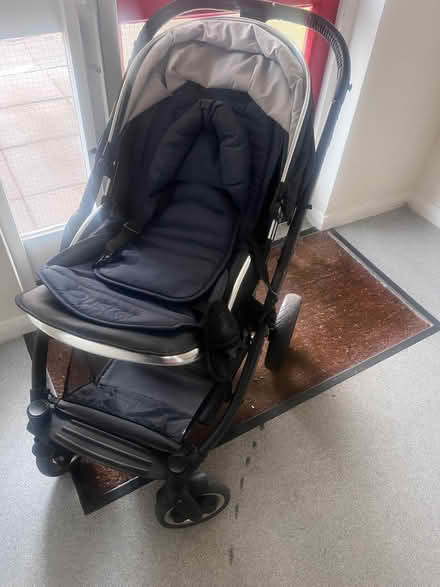 Photo of free Good Condition Oyster 2 Pushchair (Beulah Hill CR7) #1
